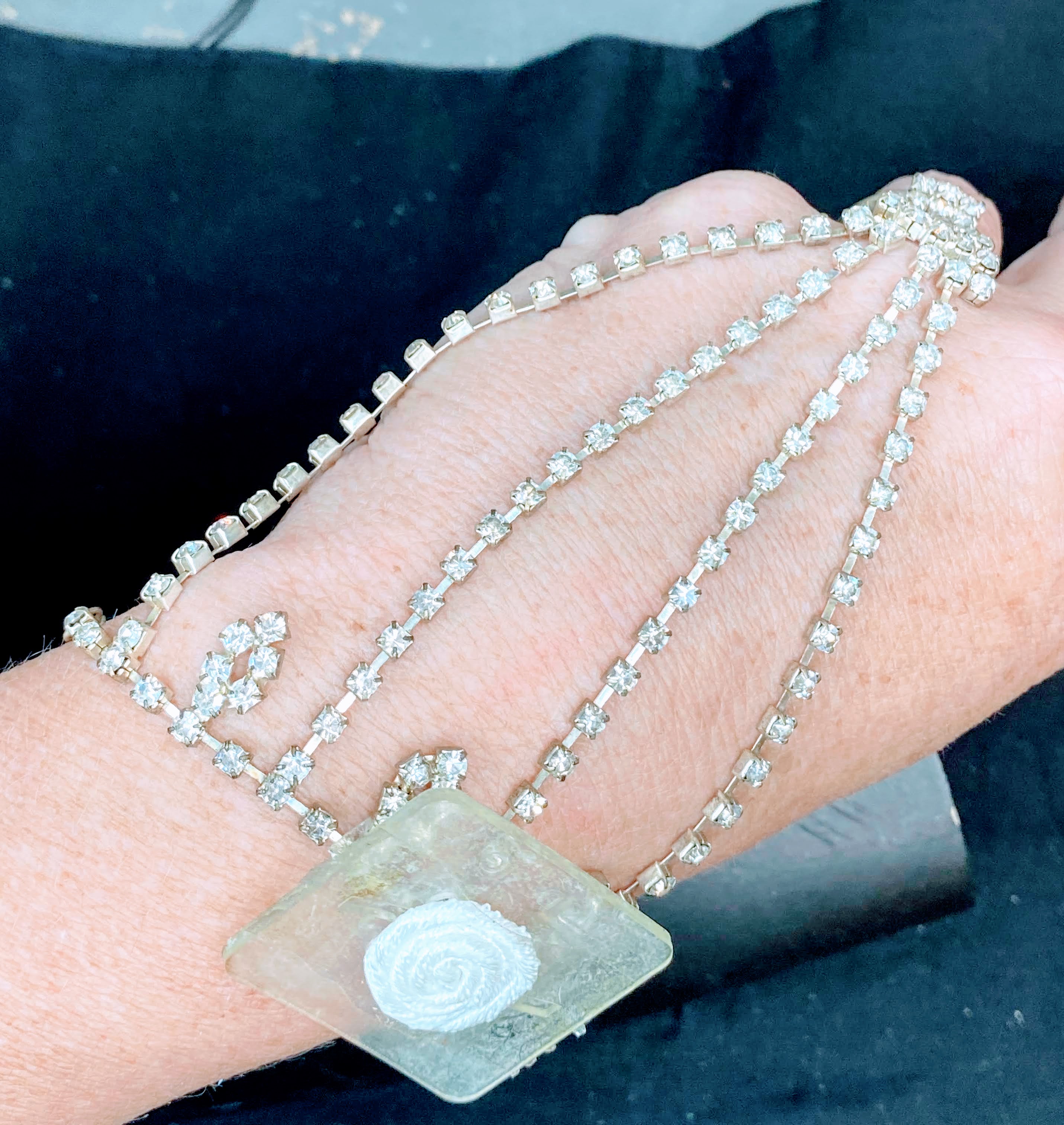 Gatsby Cuff Wristlet